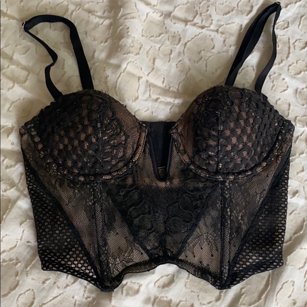 VS black lace corset